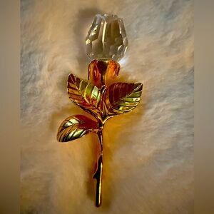Vintage Swarovski Crystal Memories Rose Bud Flower Stem Brooch Pin
Large 3/1/2